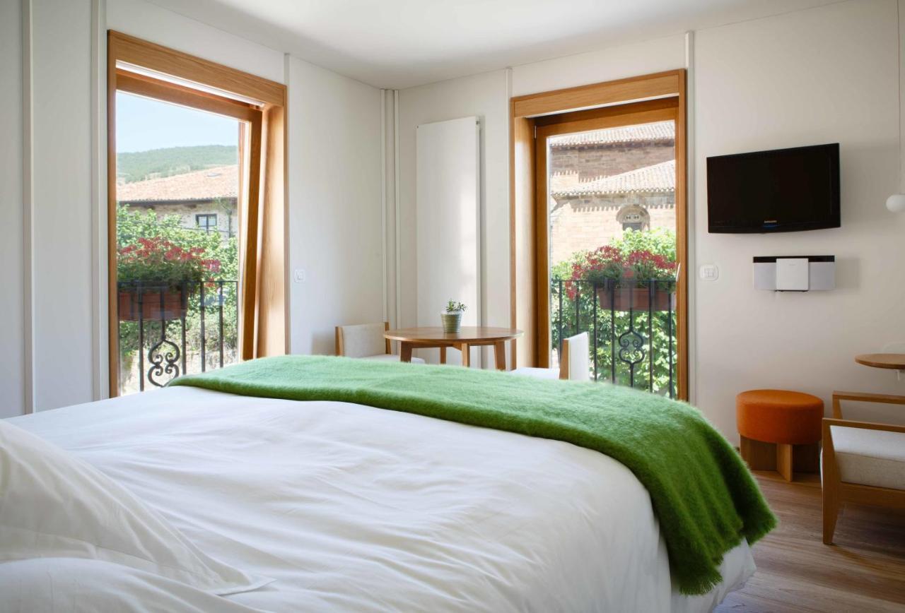Hotel Echaurren Relais & Chateaux Ezcaray Szoba fotó